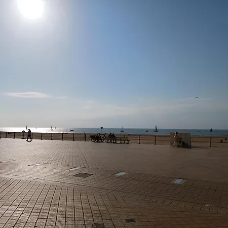 Louisa Met Prachtig Zeezicht Apartamento Ostende